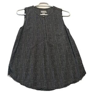Liz Claiborne Studio Women's Large Navy White Dotted Sleeveless Tank Airy Flowy‎